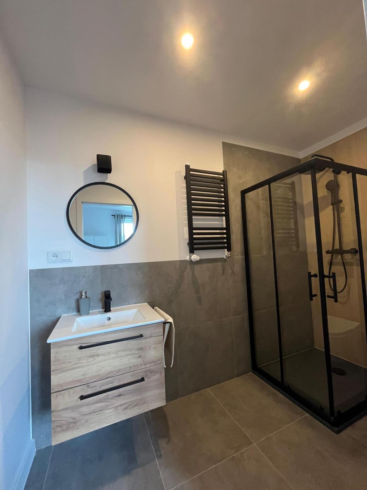 Apartment Aria *